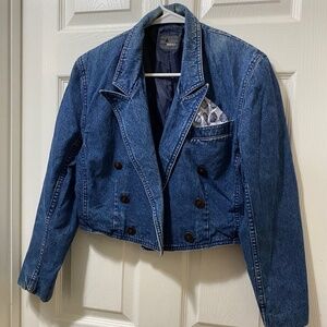 Vintage Liz Wear Size 4 Denim Buttoned Up Jacket